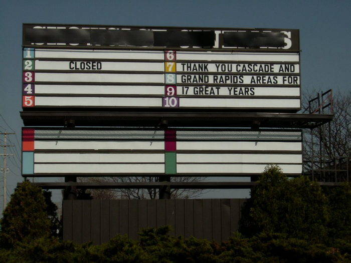 Showcase Cinemas Grand Rapids - 2003 Photo (newer photo)